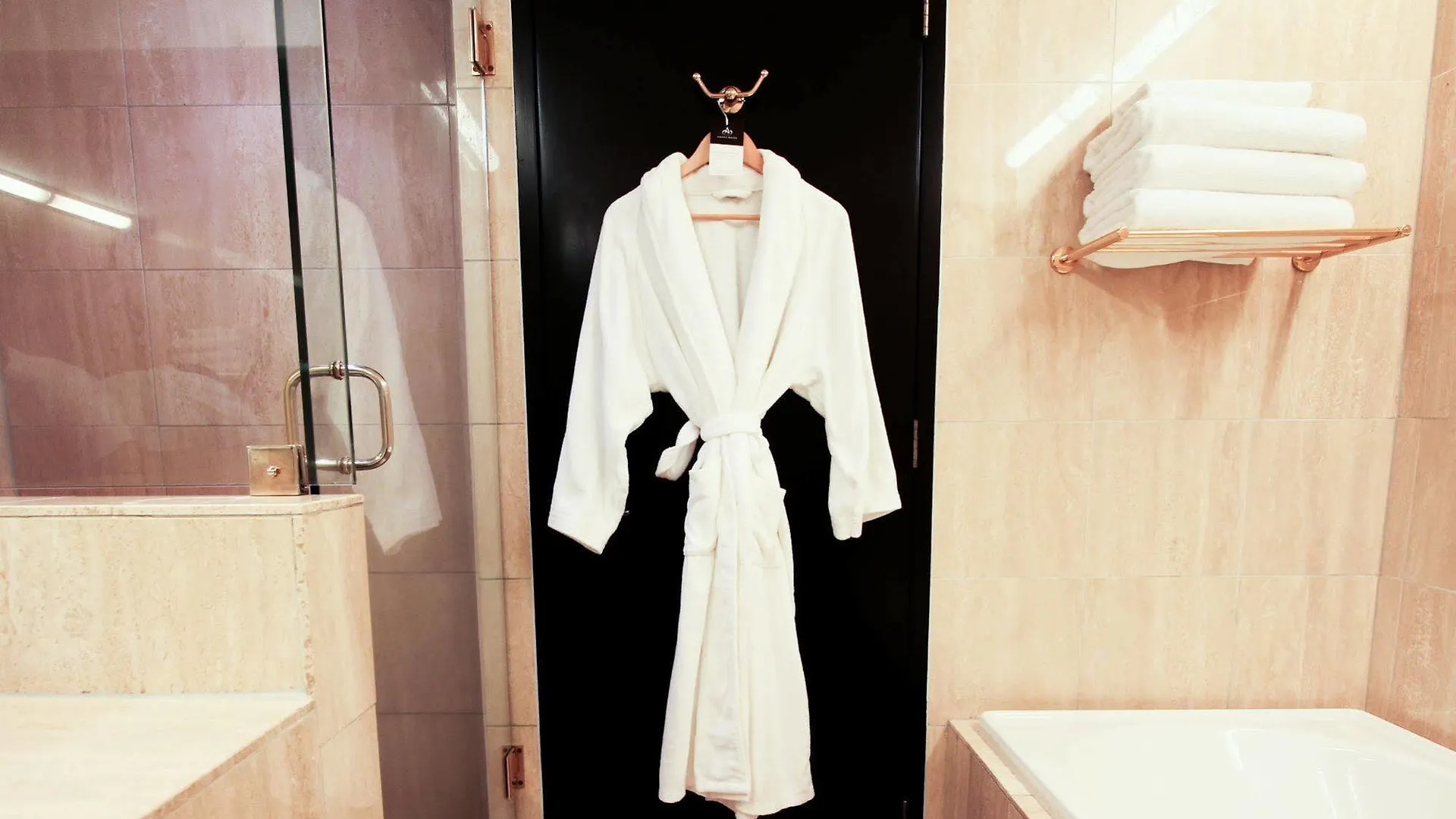 Amora Hotel Wellington