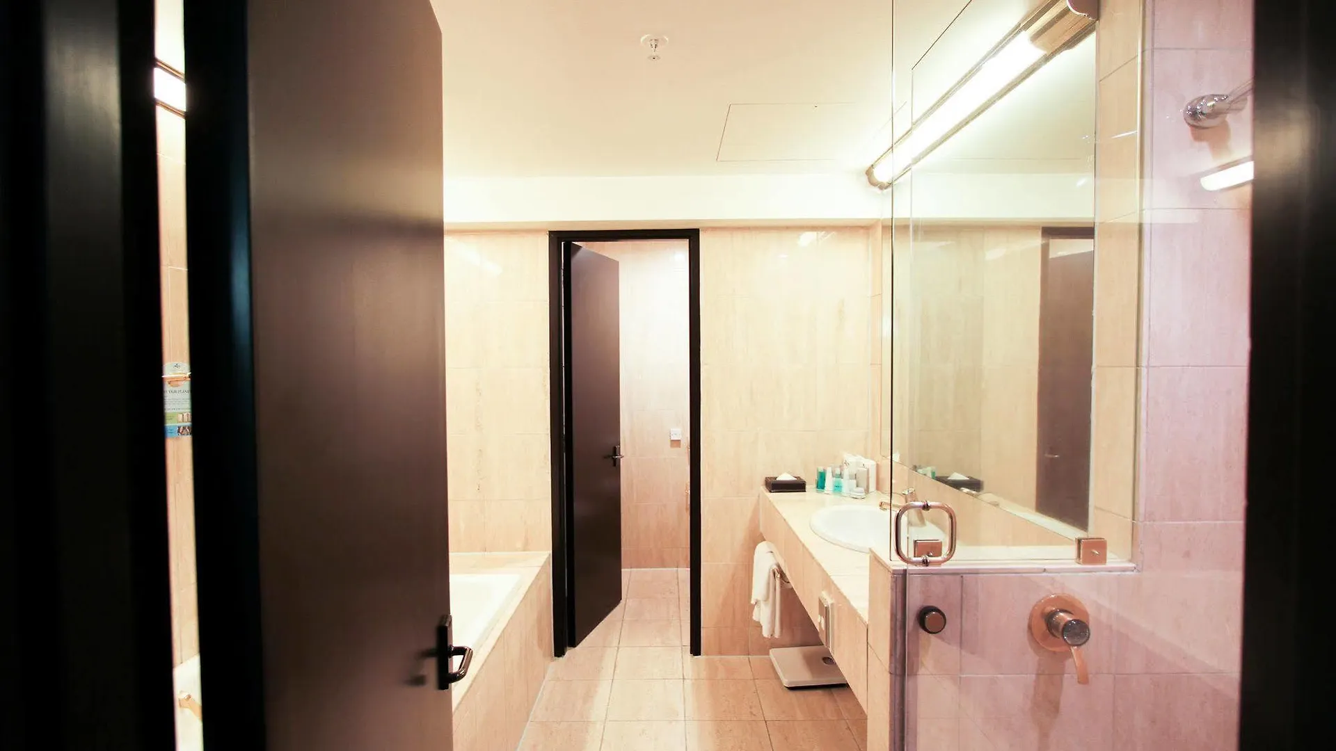 Amora Hotel Wellington